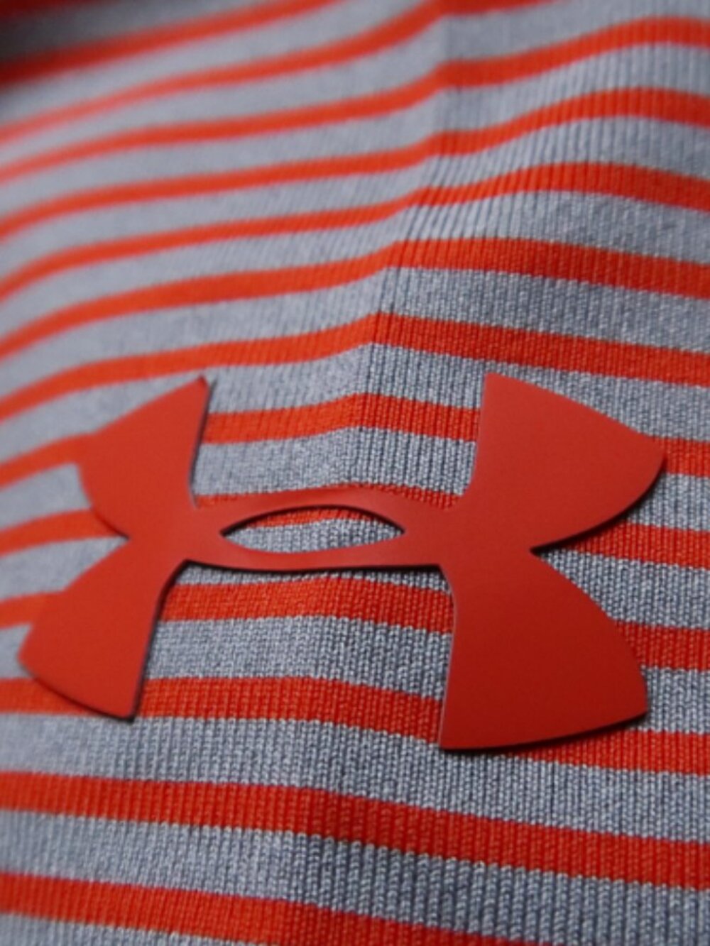 Under Armour HeatGear Gray-Red Stripe Stretch Polo (2XL) OMG! ⛳️